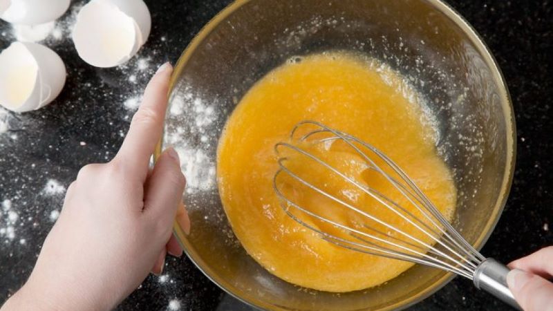 sbattitore-elettrico-con-fruste